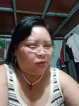 Snapshot of Monglan-c chatting on 24, 6, 2026 Monglan-c online show from 24, 6, 2026