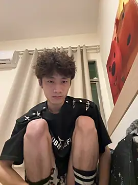 Snapshot of sexyboy-3525 chatting on 25, 5, 2026 sexyboy-3525 online show from 25, 5, 2026