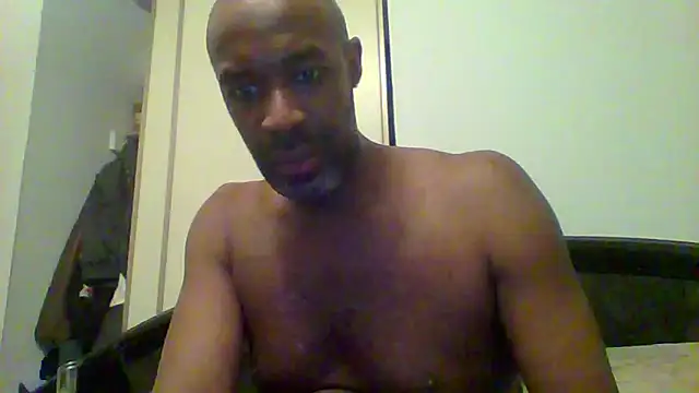 Snapshot of Bulgemaster001 chatting on 31, 3, 2026 Bulgemaster001 online show from 31, 3, 2026