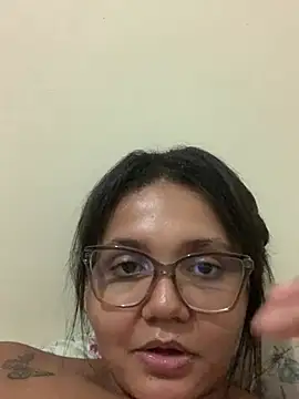 Snapshot of viviboraaaa chatting on 13, 4, 2026 viviboraaaa online show from 13, 4, 2026