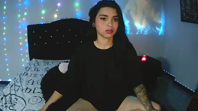Luna Velvet7 online show from 19, 5, 2026