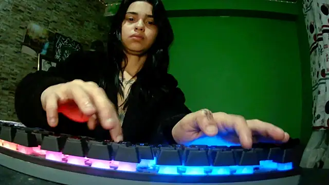 Luna Velvet7 online show from 29, 7, 2026