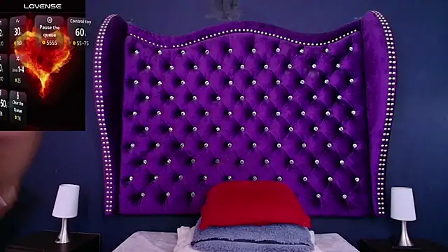 Snapshot of MistressNyx_ chatting on 9, 4, 2026 MistressNyx online show from 9, 4, 2026
