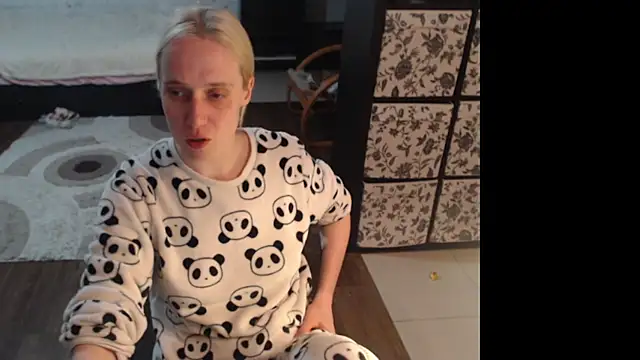 Snapshot of Sweet_hot_shrmp chatting on 3, 5, 2026 Sweet hot shrmp online show from 3, 5, 2026