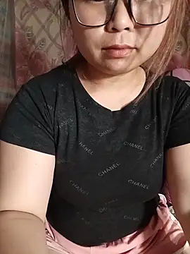 Snapshot of jas-cutle chatting on 17, 5, 2026 jas-cutle online show from 17, 5, 2026