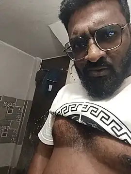 Snapshot of surya385 chatting on 18, 6, 2026 surya385 online show from 18, 6, 2026