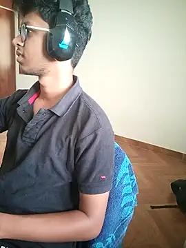 Snapshot of letsplaygame chatting on 14, 4, 2026 letsplaygame online show from 14, 4, 2026