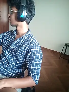 Snapshot of letsplaygame chatting on 27, 4, 2026 letsplaygame online show from 27, 4, 2026