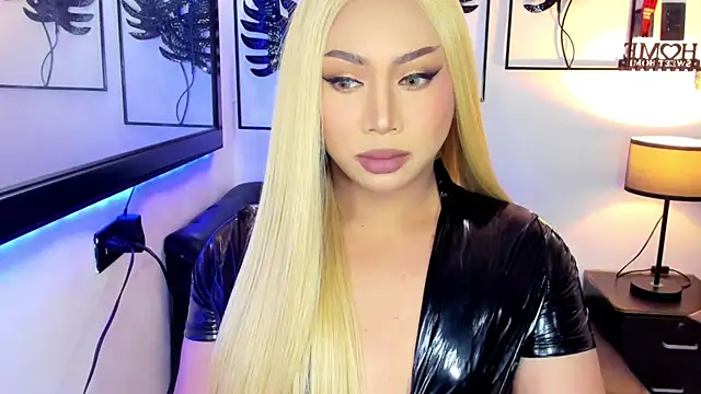 Snapshot of _YourBeautifulShemale_ chatting on 19, 5, 2026 YourBeautifulShemale online show from 19, 5, 2026