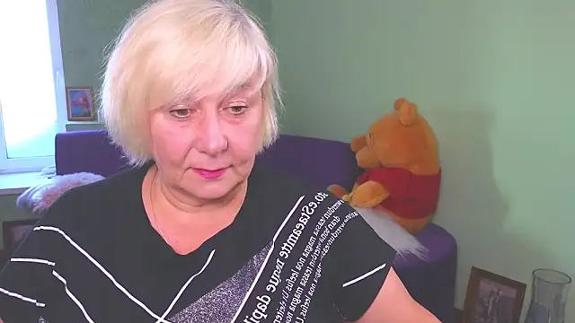 Snapshot of Milane_Milky chatting on 8, 6, 2026 Milane Milky online show from 8, 6, 2026