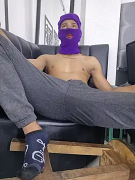 Snapshot of big_cock2016 chatting on 25, 4, 2026 big cock2016 online show from 25, 4, 2026