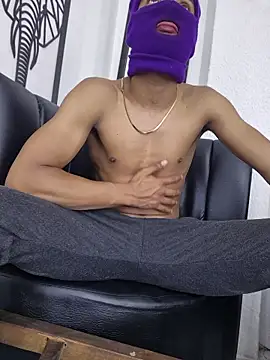 Snapshot of big_cock2016 chatting on 6, 5, 2026 big cock2016 online show from 6, 5, 2026
