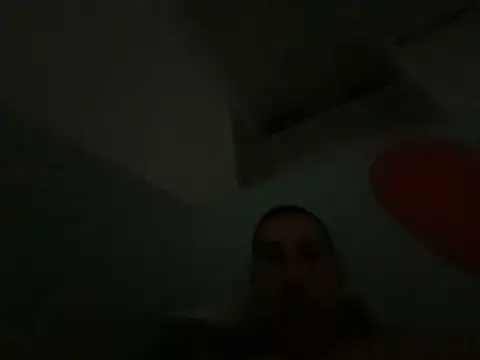 Snapshot of Rebeu_77 chatting on 17, 5, 2026 Rebeu 77 online show from 17, 5, 2026