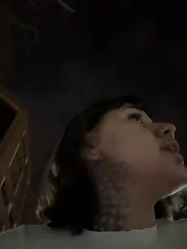 Abrildqquino online show from 17, 7, 2026