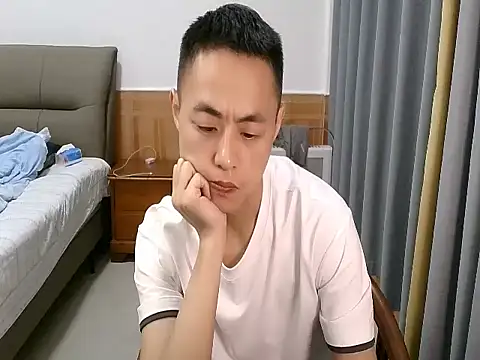Snapshot of davidboys chatting on 9, 5, 2026 davidboys online show from 9, 5, 2026