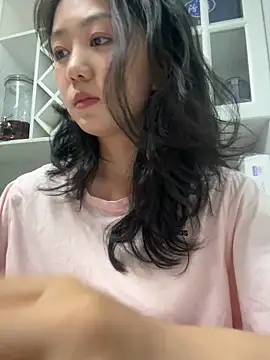 Snapshot of Shanshan_1267 chatting on 13, 5, 2026 Shanshan 1267 online show from 13, 5, 2026