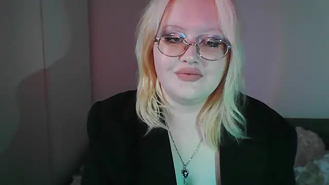 Snapshot of Elayne_Sweet chatting on 14, 4, 2026 Elayne Sweet online show from 14, 4, 2026