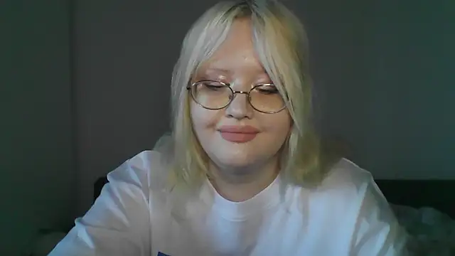 Snapshot of Elayne_Sweet chatting on 30, 4, 2026 Elayne Sweet online show from 30, 4, 2026