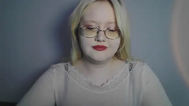 Snapshot of Elayne_Sweet chatting on 6, 7, 2026 Elayne Sweet online show from 6, 7, 2026