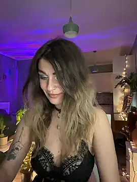 Snapshot of Rita_Tease chatting on 27, 4, 2026 Rita Tease online show from 27, 4, 2026