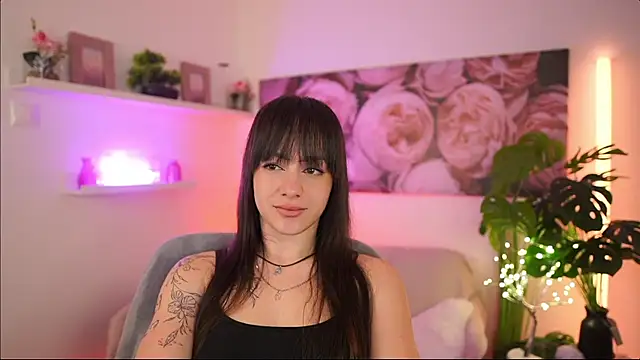 Clara Dee online show from 3, 4, 2026