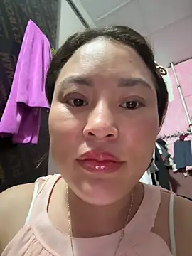 Lina-Naughty online show from 3, 6, 2026