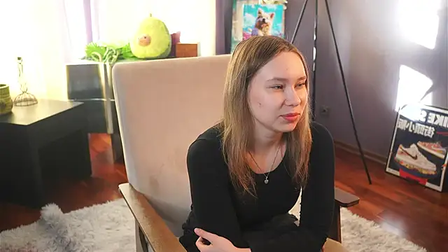 MathaConnie online show from 6, 4, 2026