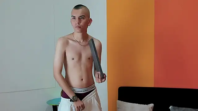 Rowan Cley online show from 7, 4, 2026