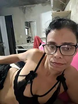 Snapshot of Cristotoza chatting on 7, 5, 2026 Cristotoza online show from 7, 5, 2026