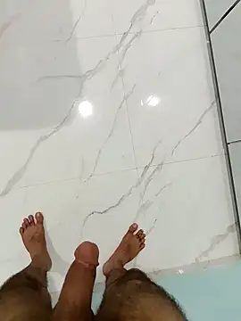 yourdreamman007  online show from 4, 4, 2026