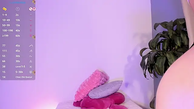 Snapshot of Julieta_soft chatting on 23, 4, 2026 Julieta soft online show from 23, 4, 2026