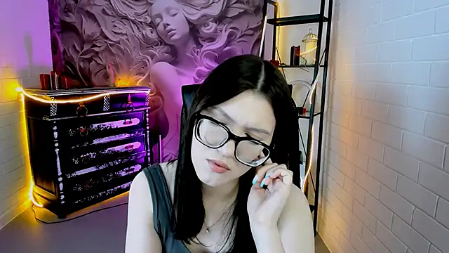 Snapshot of JennyGibson chatting on 28, 5, 2026 JennyGibson online show from 28, 5, 2026