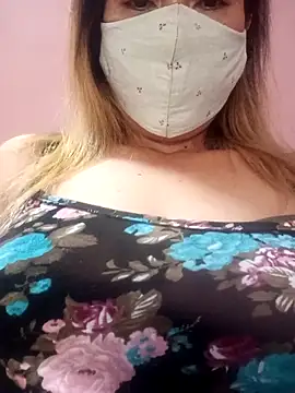 Bristy BigBoobs online show from 2, 4, 2026