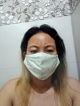 Bristy BigBoobs online show from 24, 4, 2026