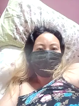 Bristy BigBoobs online show from 25, 4, 2026