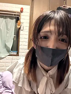 Snapshot of mikuchi1019 chatting on 7, 6, 2026 mikuchi1019 online show from 7, 6, 2026