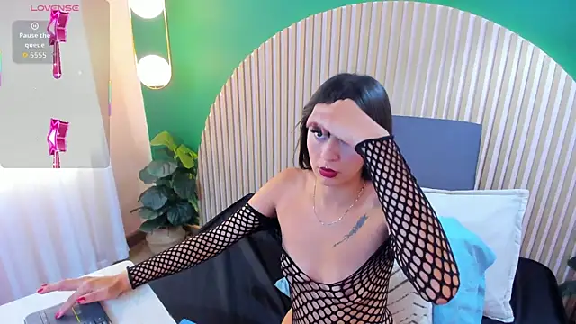 Snapshot of Alicecoule_ chatting on 30, 4, 2026 Alicecoule online show from 30, 4, 2026