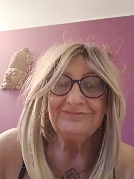 Snapshot of Giava57 chatting on 5, 7, 2026 Giava57 online show from 5, 7, 2026