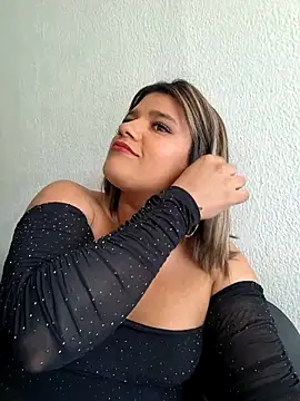 Snapshot of Mia_80 chatting on 7, 4, 2026 Mia 80 online show from 7, 4, 2026