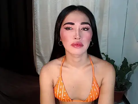 Snapshot of urasiankylie chatting on 31, 5, 2026 urasiankylie online show from 31, 5, 2026
