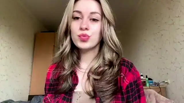 SpringSummers online show from 29, 4, 2026