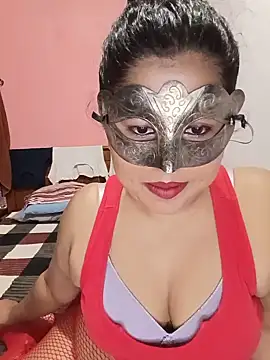 Maskedcurves online show from 22, 6, 2026