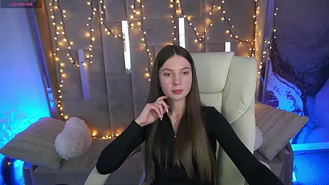 Snapshot of BabyLumi chatting on 22, 4, 2026 BabyLumi online show from 22, 4, 2026