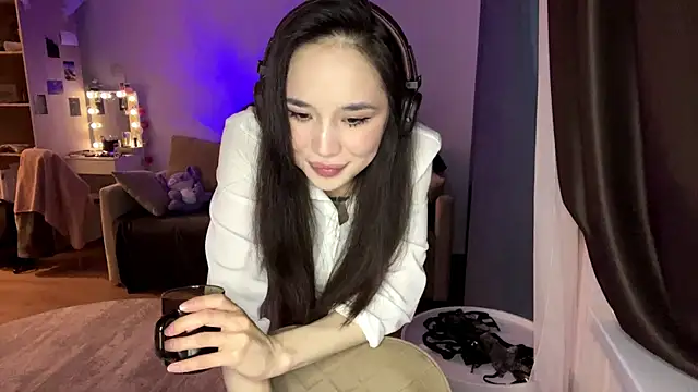 Elizabetswan online show from 17, 5, 2026