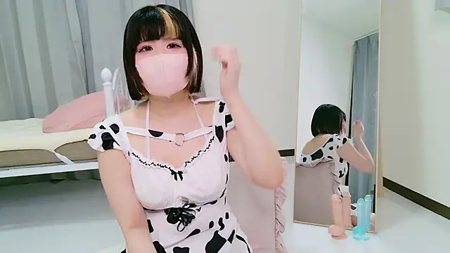 RAIMU CHAN online show from 15, 4, 2026