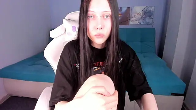 SugarBunny18 online show from 22, 5, 2026