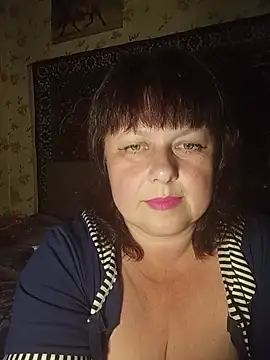 Snapshot of AuroKaria chatting on 6, 7, 2026 AuroKaria online show from 6, 7, 2026