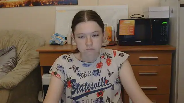 Snapshot of JessicaHolland1 chatting on 6, 7, 2026 JessicaHolland1 online show from 6, 7, 2026