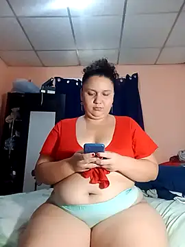 Snapshot of Marialae2735 chatting on 13, 4, 2026 Marialae2735 online show from 13, 4, 2026