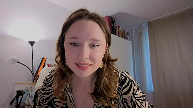 Snapshot of hunny_ines chatting on 16, 5, 2026 hunny ines online show from 16, 5, 2026